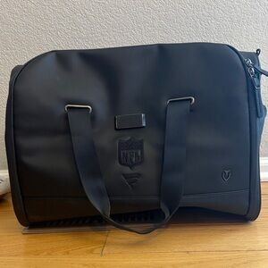 VesseL USA Black Duffel Bag with Embossed Logo